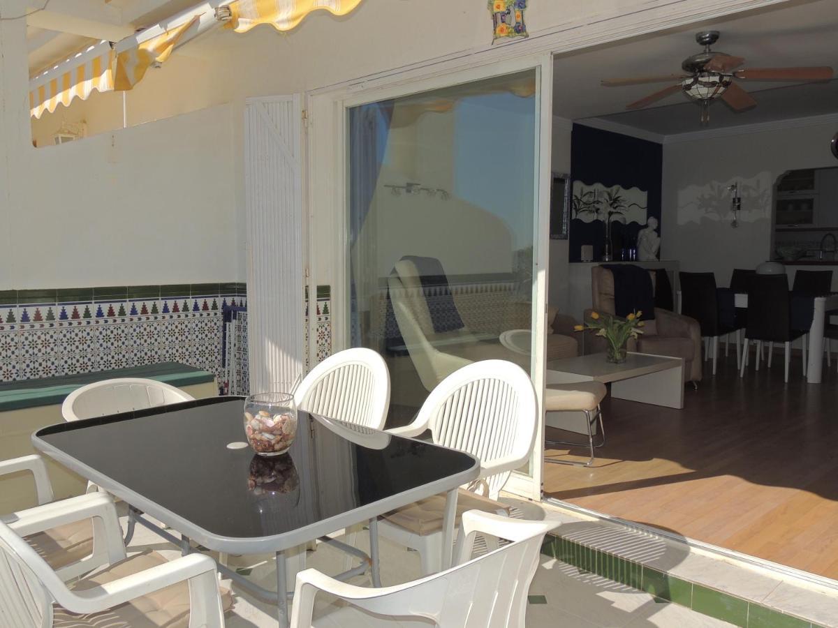 Апартаменты Las Gaviotas Beach - Playa - Sea Front - Frente Al Mar Бенальмадена Экстерьер фото