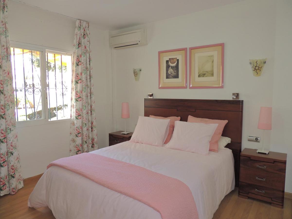 Апартаменты Las Gaviotas Beach - Playa - Sea Front - Frente Al Mar Бенальмадена Экстерьер фото